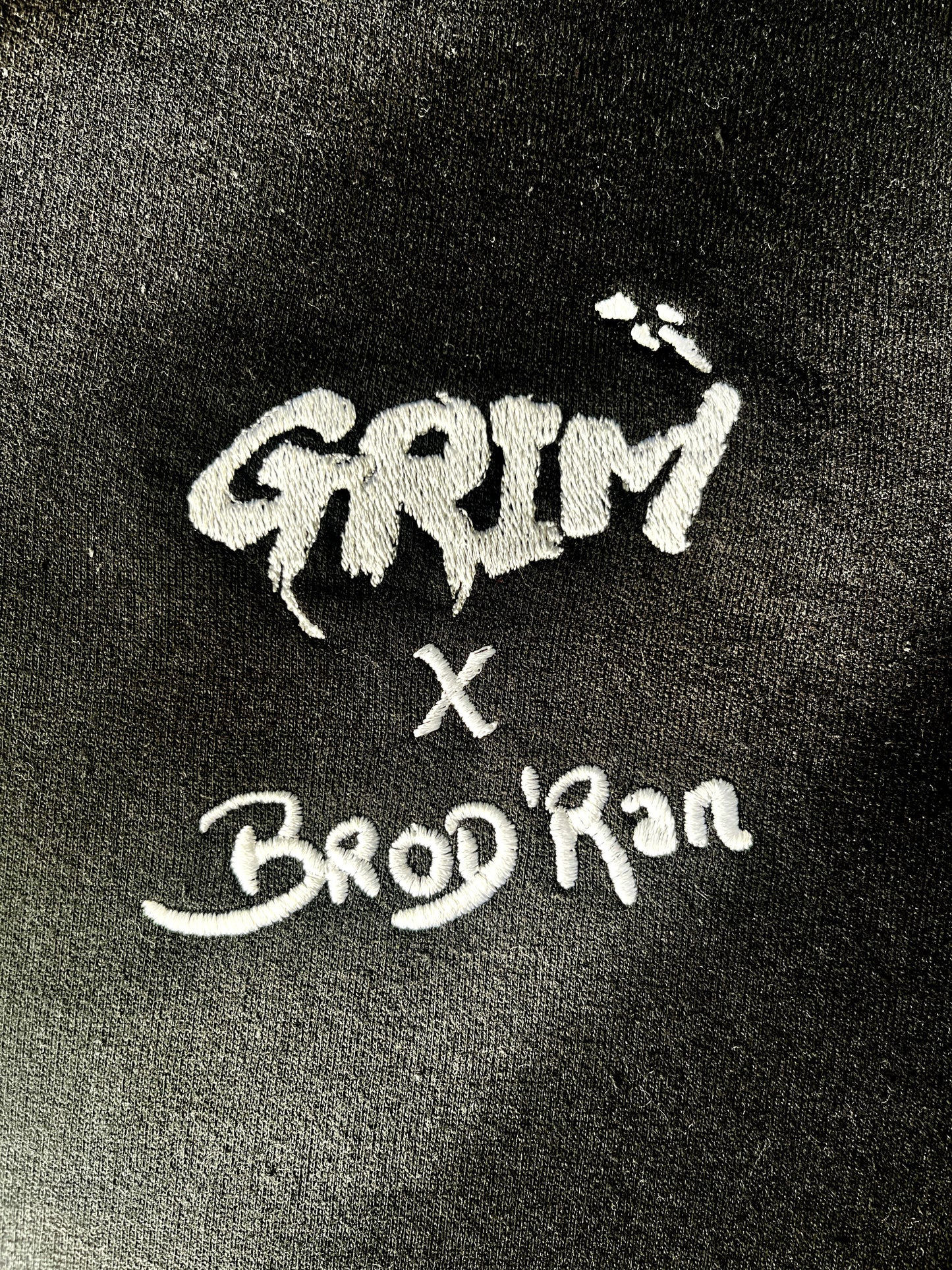 BLEACH | GRIM X BRODRAN | Sweat à capuche brodé