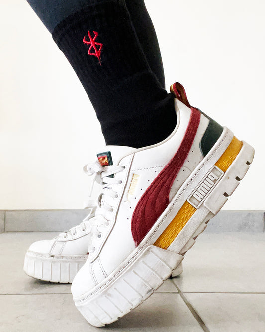 Marque | BERSERK | Chaussettes brodées